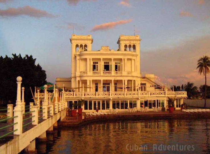 Cienfuegos club Cienfuegos club