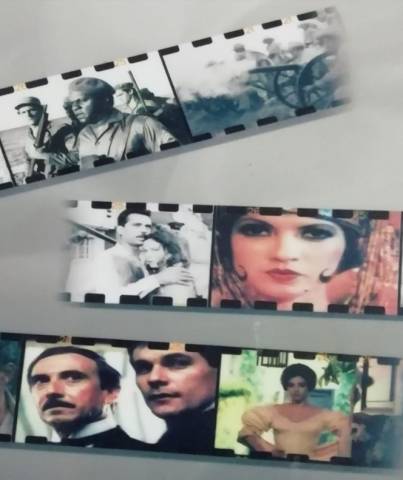 filmstrips featuring Cuban movies
