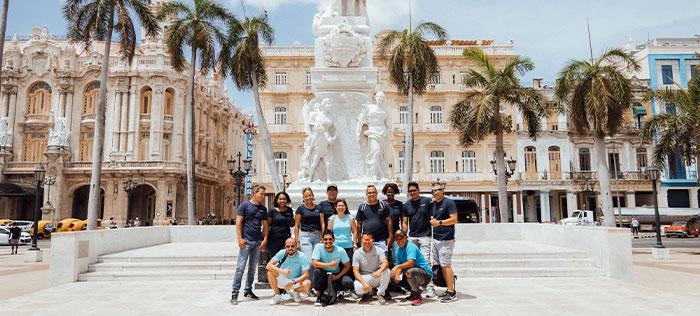 Group of guides in Central Park, Havana