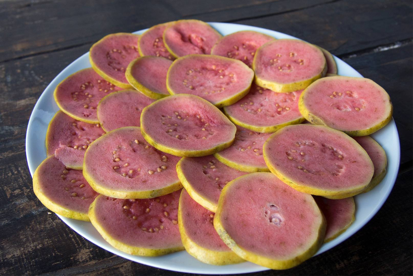 Guava (guayaba in Spanish) is a commonly served fruit in Cuba Neatly cut slices of guava in Cuba