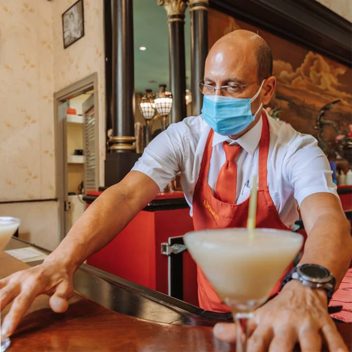 Health Cuba Menu Icon