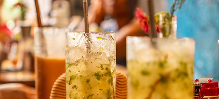 Mojitos drinks on a bar