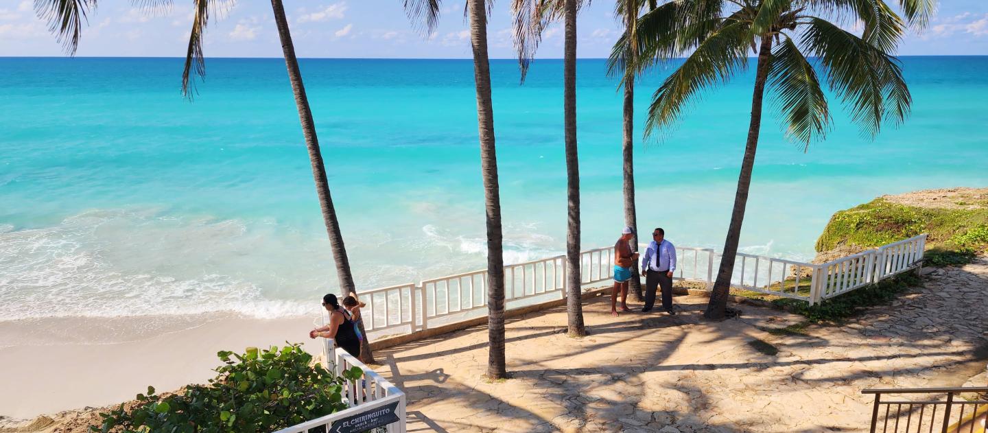 The turquoise coloured sea of ​​Varadero