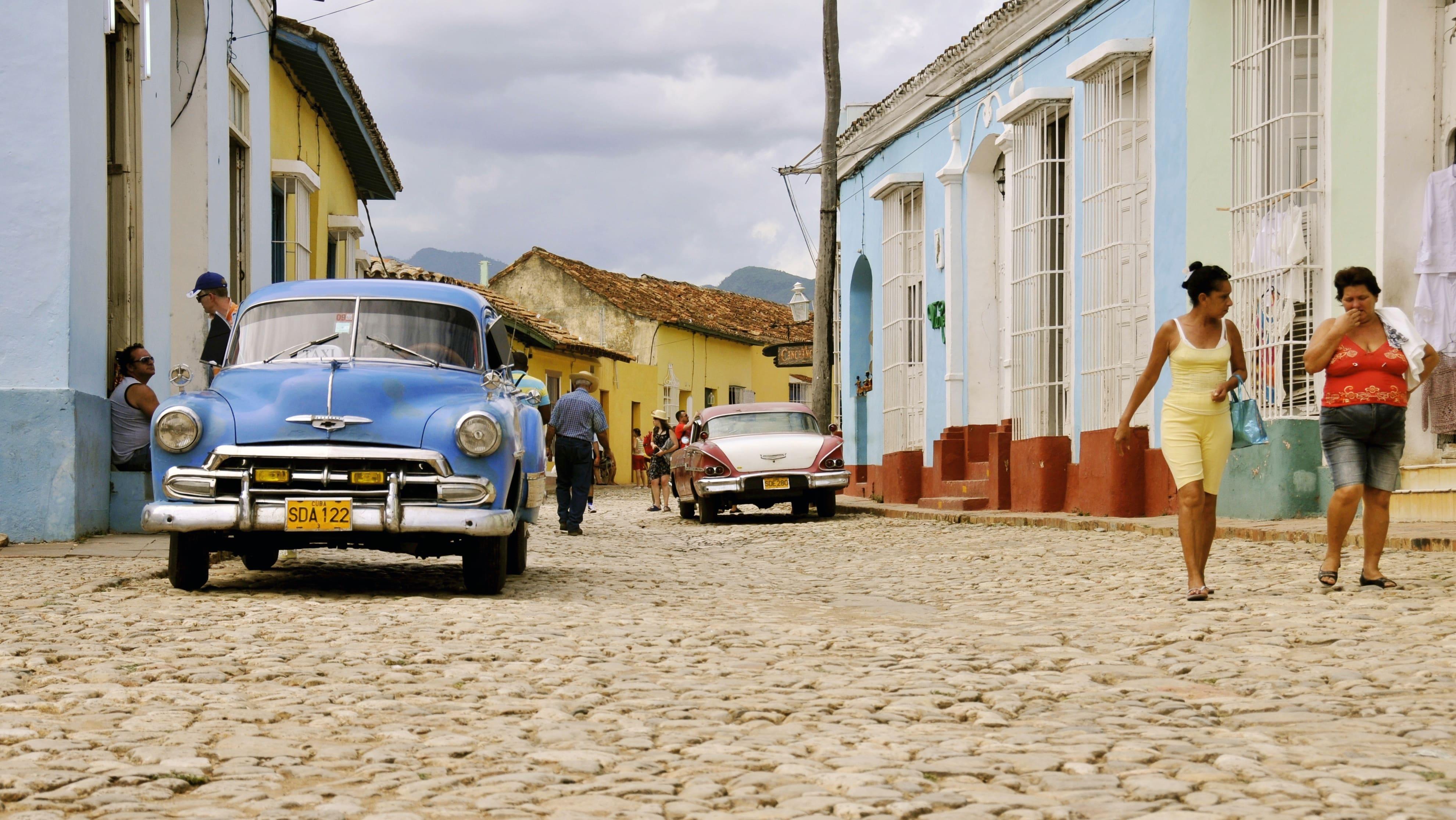 Uma rua com paralelepípedos em Trinidad Uma rua com paralelepípedos em Trinidad, Cuba