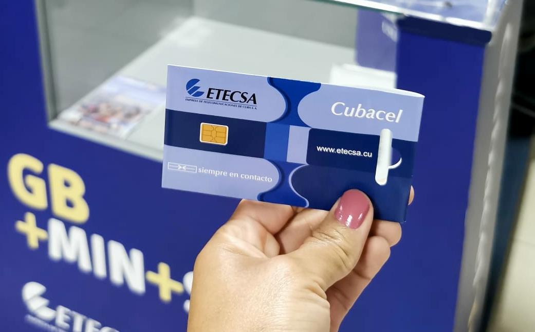 Um cartão sim cubano de Cubacel